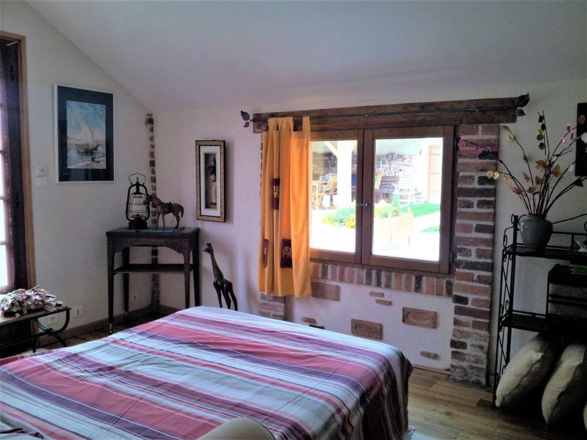 Gite De Sologne "Les Galoches" Dhuizon Exterior photo